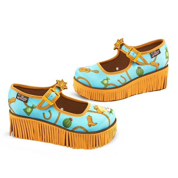 Chocolaticas Unique Sheriff Fringe Women's Mary Jane Platform - Picture 4 of 7